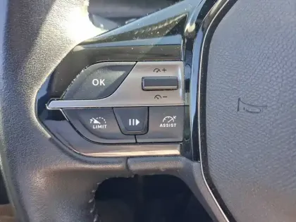 Photo 15 Peugeot 308  SW BlueHDi 130ch S&S EAT8