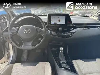 Photo 17 Toyota C-HR  Hybride 2.0L