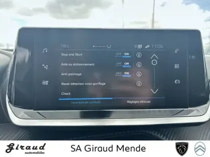 Photo 27 Peugeot 208  PureTech 100 S&S BVM6