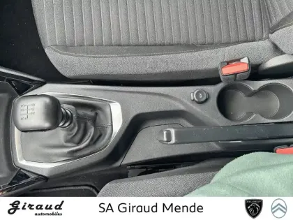 Photo 29 Peugeot 208  PureTech 100 S&S BVM6