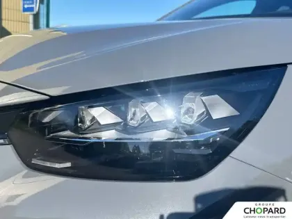 Photo 26 Peugeot 208  Hybrid 100 e-DCS6