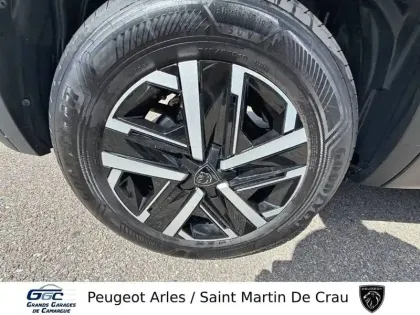 Photo 11 Peugeot 2008  PureTech 100 S&S BVM6