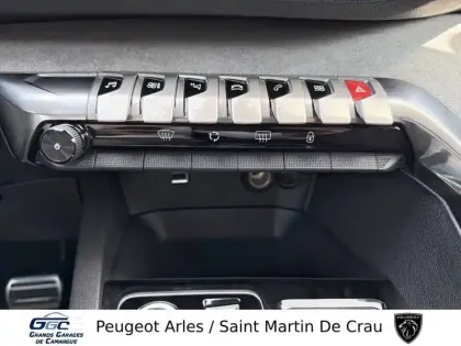 Photo 17 Peugeot 3008  PureTech 130ch S&S EAT8