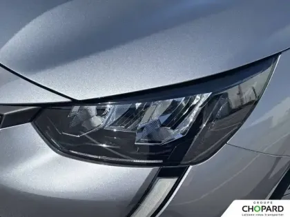 Photo 26 Peugeot 208  PureTech 75 S&S BVM5