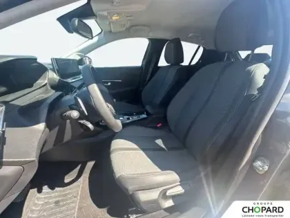 Photo 10 Peugeot 208  Hybrid 100 e-DCS6