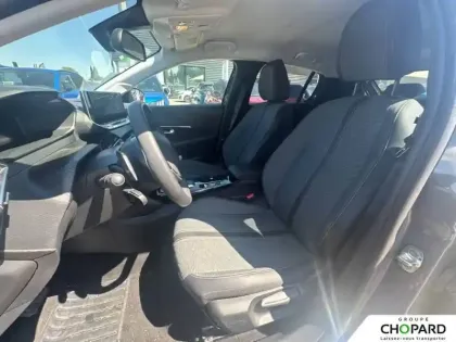 Photo 31 Peugeot 208  Hybrid 100 e-DCS6