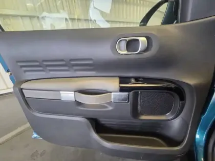 Photo 25 Citroën C4  Cactus PureTech 110 S&S BVM6