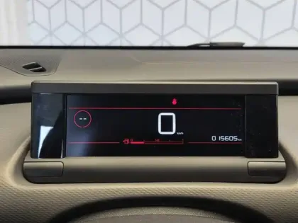 Photo 37 Citroën C4  Cactus PureTech 110 S&S BVM6