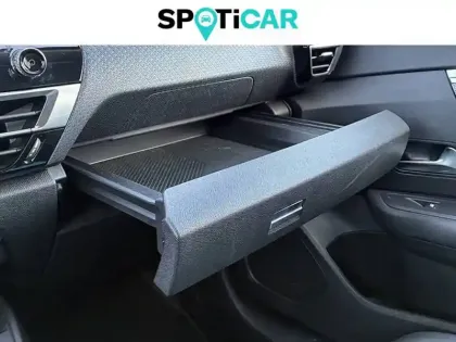 Photo 31 Citroën C4 e- 136 ch Automatique