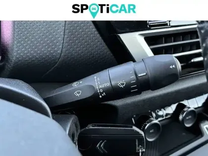 Photo 23 Citroën C4 e- 136 ch Automatique