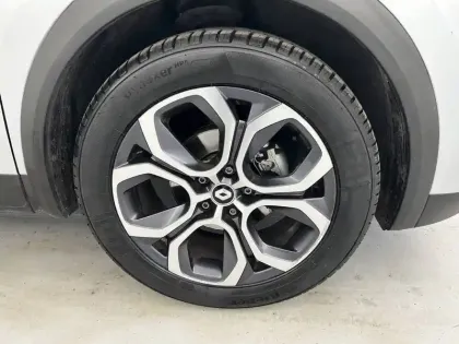 Photo 29 Renault Captur  mild hybrid 160 EDC