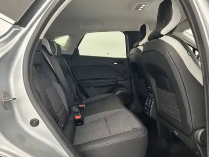 Photo 24 Renault Captur  mild hybrid 160 EDC