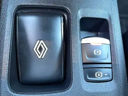 Photo 14 Renault Symbioz  E-Tech full hybrid 145