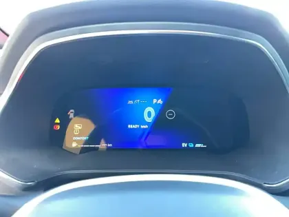Photo 10 Renault Symbioz  E-Tech full hybrid 145
