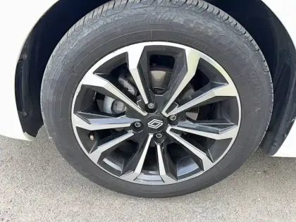 Photo 14 Renault Clio  TCe 90