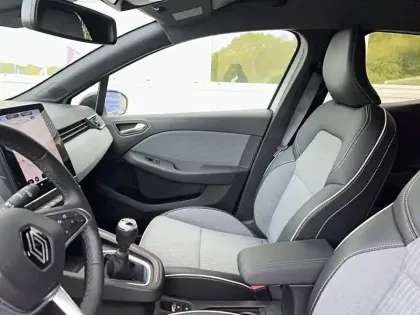 Photo 24 Renault Clio  TCe 90