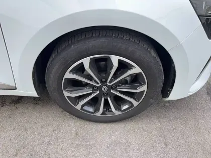 Photo 16 Renault Clio  TCe 90