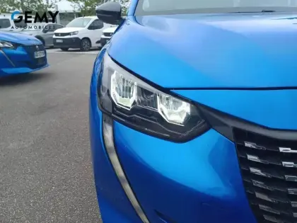 Photo 23 Peugeot 208  PureTech 130 S&S EAT8