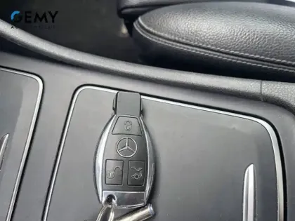 Photo 18 Mercedes GLA  200 7-G DCT