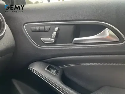 Photo 19 Mercedes GLA  200 7-G DCT