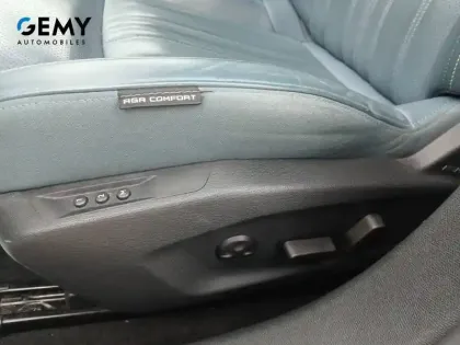 Photo 38 Peugeot 308  PHEV 225 e-EAT8