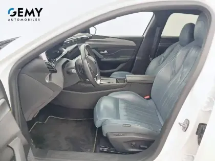 Photo 24 Peugeot 308  PHEV 225 e-EAT8