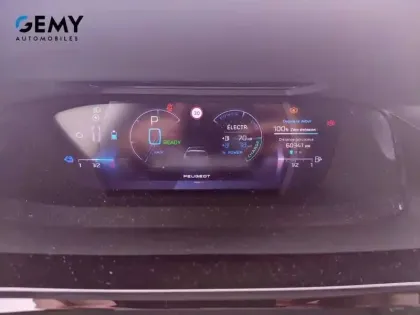 Photo 13 Peugeot 308  PHEV 225 e-EAT8