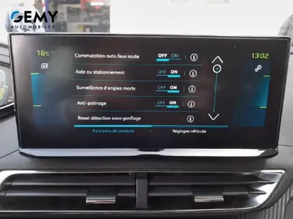 Photo 17 Peugeot 3008  Hybrid 225 e-EAT8