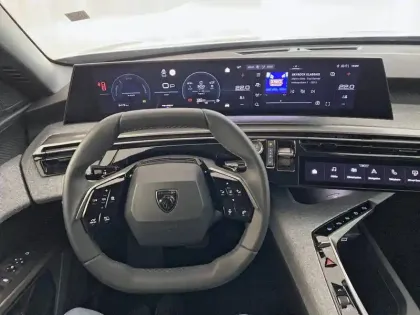 Photo 7 Peugeot 3008  Hybrid 145 e-DCS6