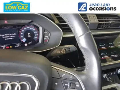 Photo 31 Audi Q3  35 TDI 150 ch S tronic 7
