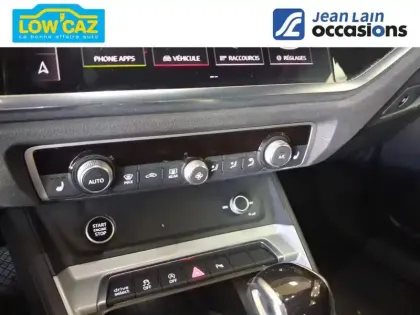 Photo 33 Audi Q3  35 TDI 150 ch S tronic 7
