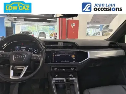 Photo 17 Audi Q3  35 TDI 150 ch S tronic 7