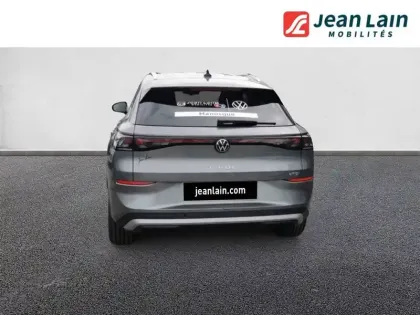 Photo 5 Volkswagen T-roc  1.5 eTSI EVO2 Hybrid 150 ch DSG7