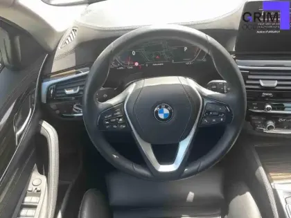 Photo 5 BMW Serie 5 Touring 520d TwinPower Turbo 190 ch BVA8