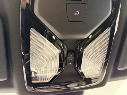 Photo 43 BMW Serie 3 318d 150 ch BVA8