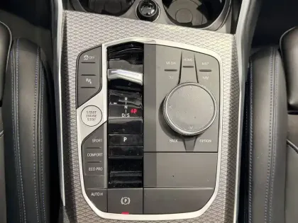 Photo 39 BMW Serie 3 318d 150 ch BVA8