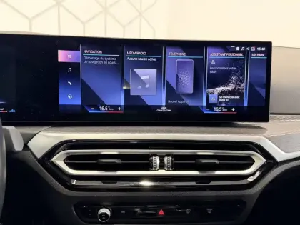 Photo 42 BMW Serie 3 318d 150 ch BVA8