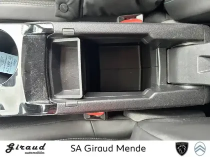 Photo 29 Peugeot 208  PureTech 100 S&S BVM6