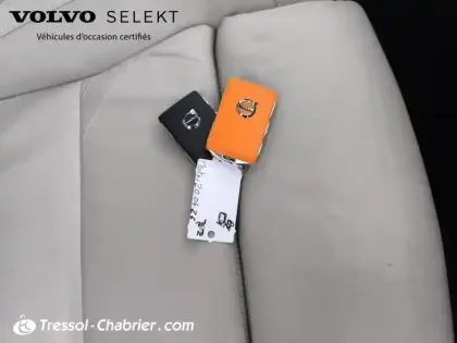 Photo 15 Volvo Xc40  T4 Recharge 129+82 ch DCT7 Ultimate