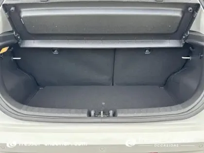 Photo 7 Kia Picanto  1.0 GDi 68 ch BVMA5 GT-Line