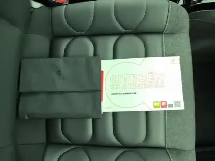 Photo 15 Citroën C3 Aircross  PureTech 130 S&S EAT6 Shine Pack