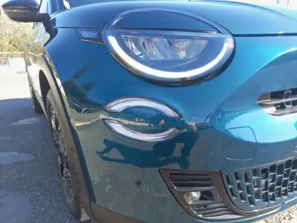 Photo 13 Fiat 600  T-Gen 3 1.2 Hybrid 110ch eDCT6 La Prima