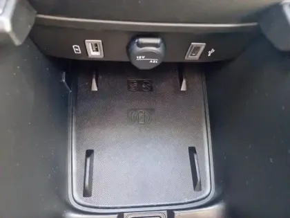 Photo 12 Fiat 600  T-Gen 3 1.2 Hybrid 110ch eDCT6 La Prima