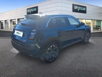 Photo 27 Fiat 600  T-Gen 3 1.2 Hybrid 110ch eDCT6 La Prima