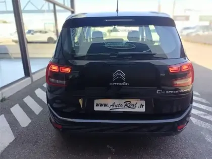 Photo 43 Citroën C4 Picasso PURETECH 130 S&S BVM6