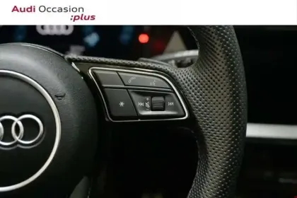 Photo 5 Audi A3 35 TFSI Mild Hybrid 150 S tronic 7 S line