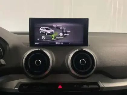 Photo 9 Audi Q2 35 TFSI 150 BVM6 S line