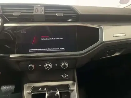 Photo 9 Audi Q3 35 TFSI 150 ch S tronic 7