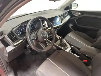 Photo 8 Audi A1 25 TFSI 95 ch S tronic 7 Design