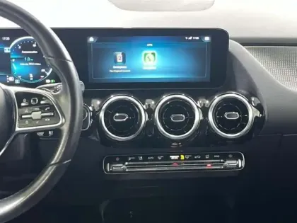 Photo 9 Mercedes GLA 200 d 8G-DCT Progressive Line